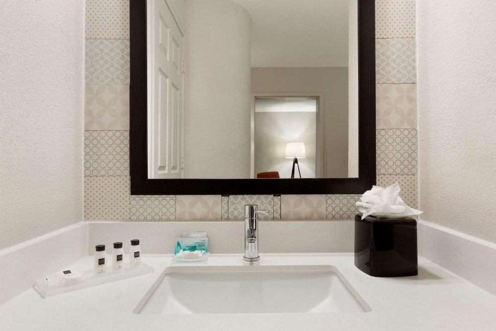 Country Inn & Suites by Radisson, San Antonio Medical Center, TX Image 6